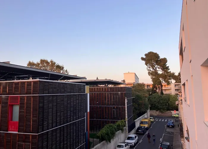 T2 Beaux Arts Parking Prive Gratuit