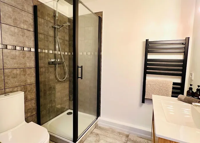 شقة T2 Beaux Arts Parking Prive Gratuit *