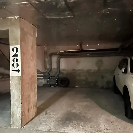 T2 Beaux Arts Parking Prive Gratuit * Монпелье